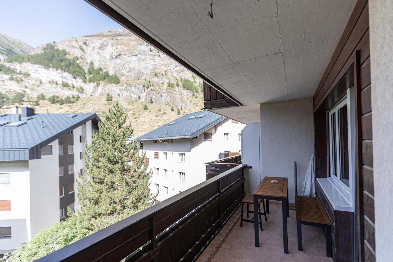 Joy - Matterhorn View Apartment Цермат Екстериор снимка